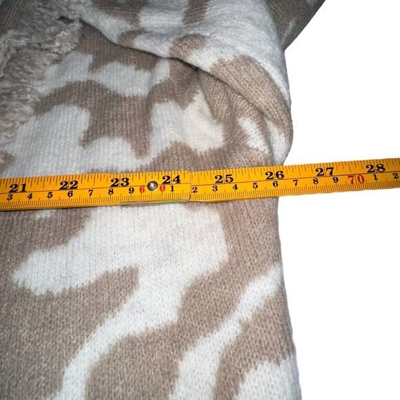 NWT G.I.L.I Women's Camo Fringe Open Front Heavy Cardigan Size 1XP - 3XP - Picture 6 of 10